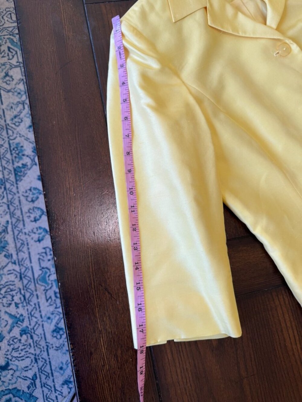 Vintage Travis Ayers Silk Yellow Blazer and Knee Length Pencil Skirt Suit Set 8 - Picture 12 of 15